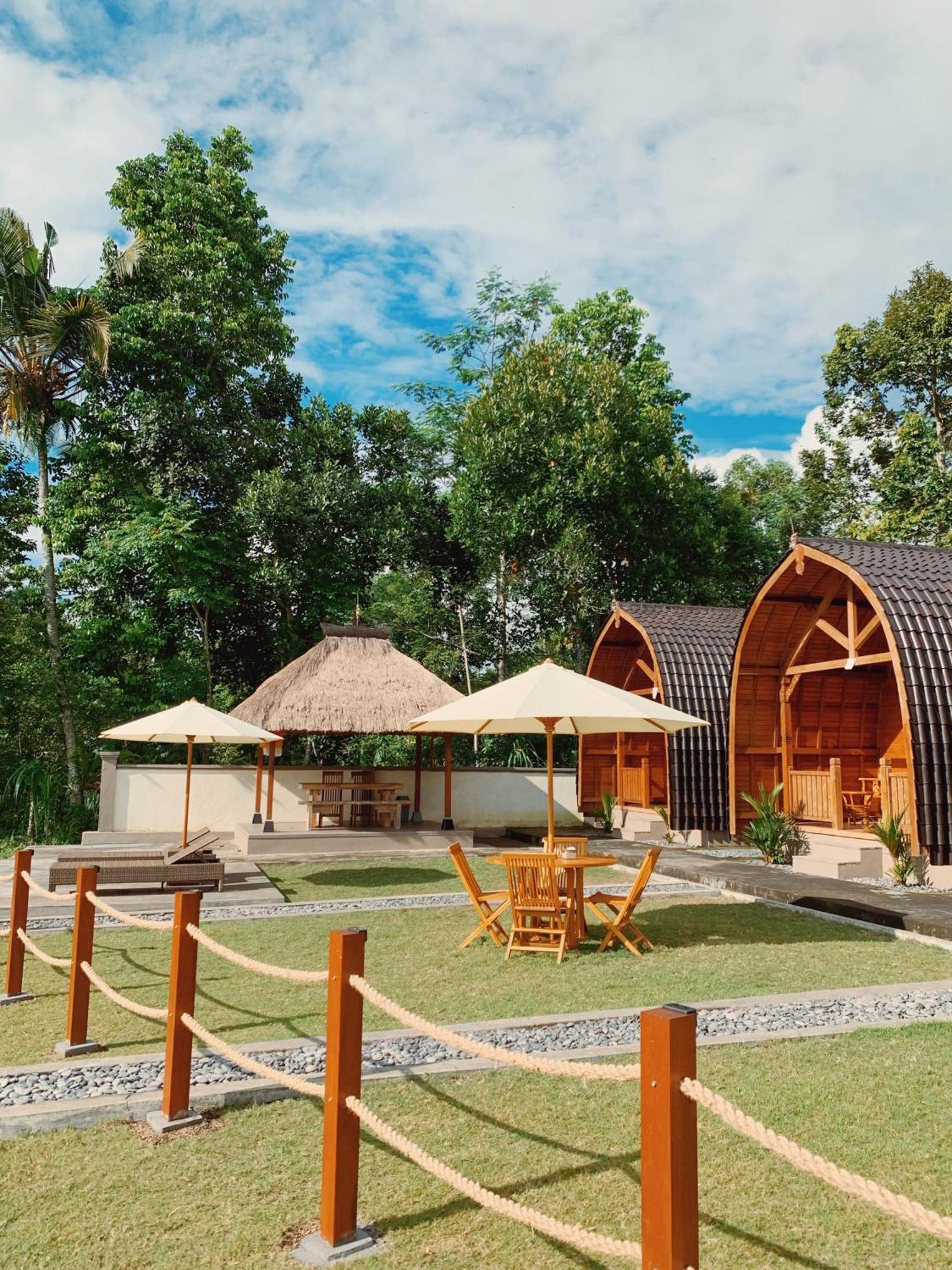 Besakih Homestay & Villa Luaran gambar