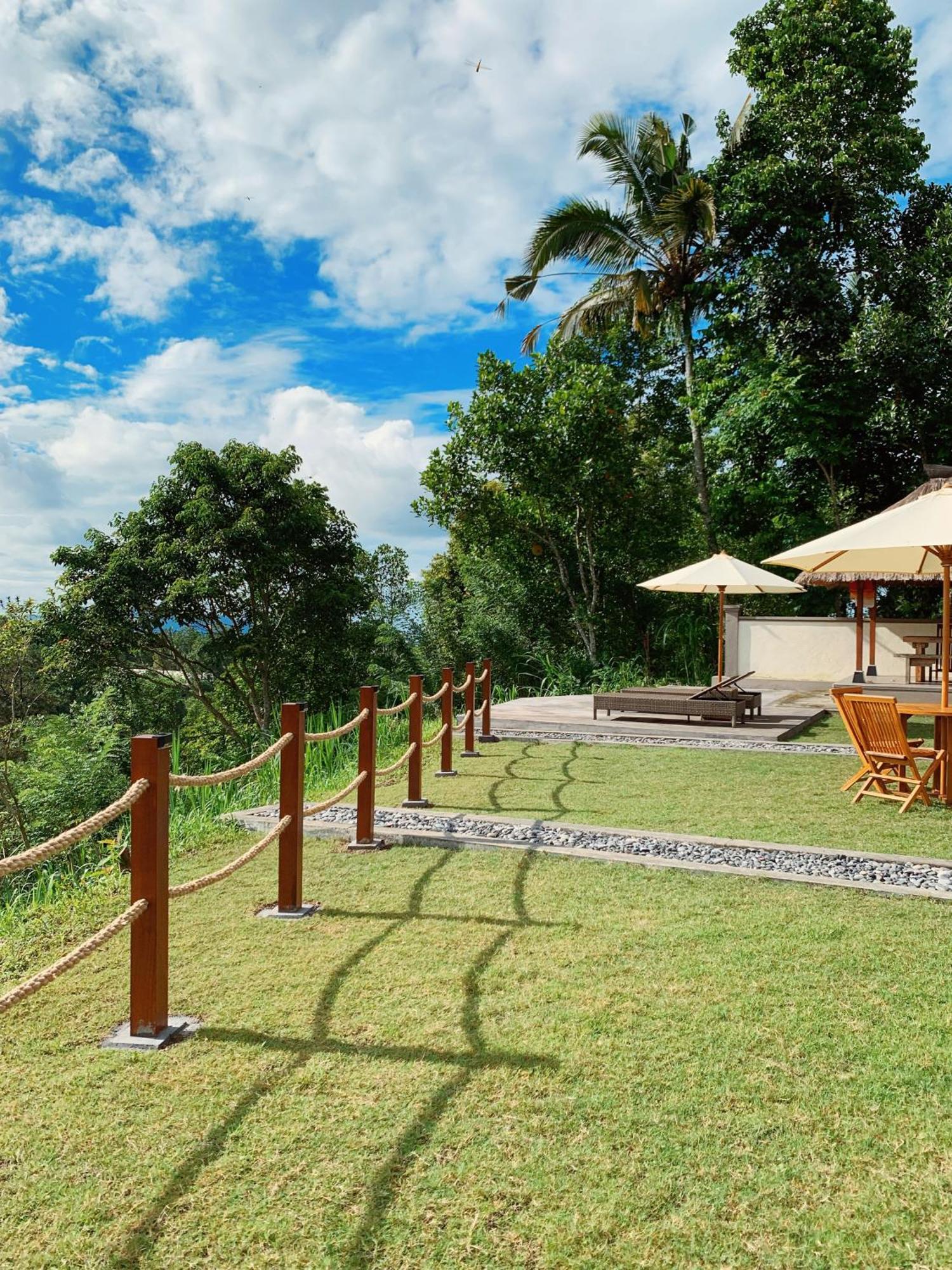 Besakih Homestay & Villa Luaran gambar