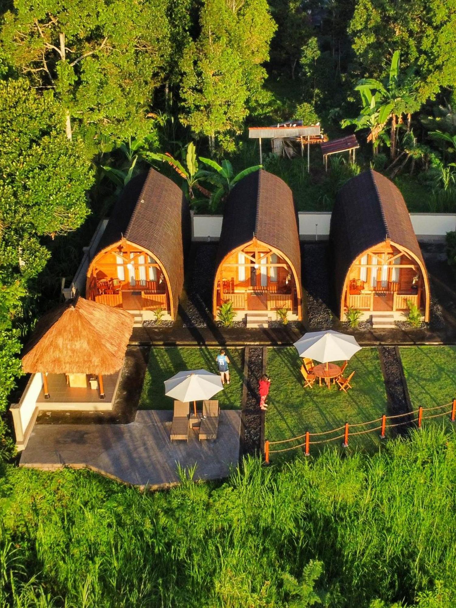 Besakih Homestay & Villa Luaran gambar